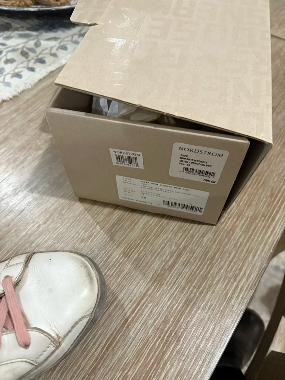 Golden Goose White Leather Low-Top Sneakers with Pink Laces - Picture 4 of 7